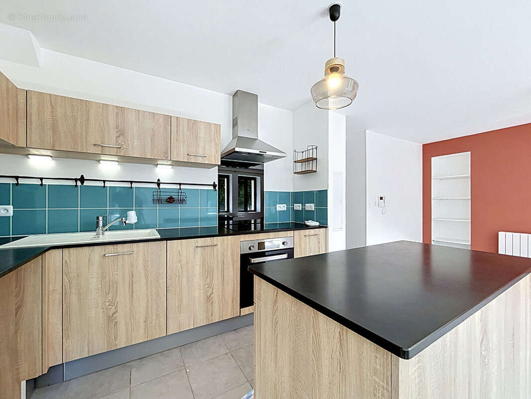 Appartement duplex 83 m² ? Blois Quartier des Écoles ? Immeuble entièrement rénové - photo 3