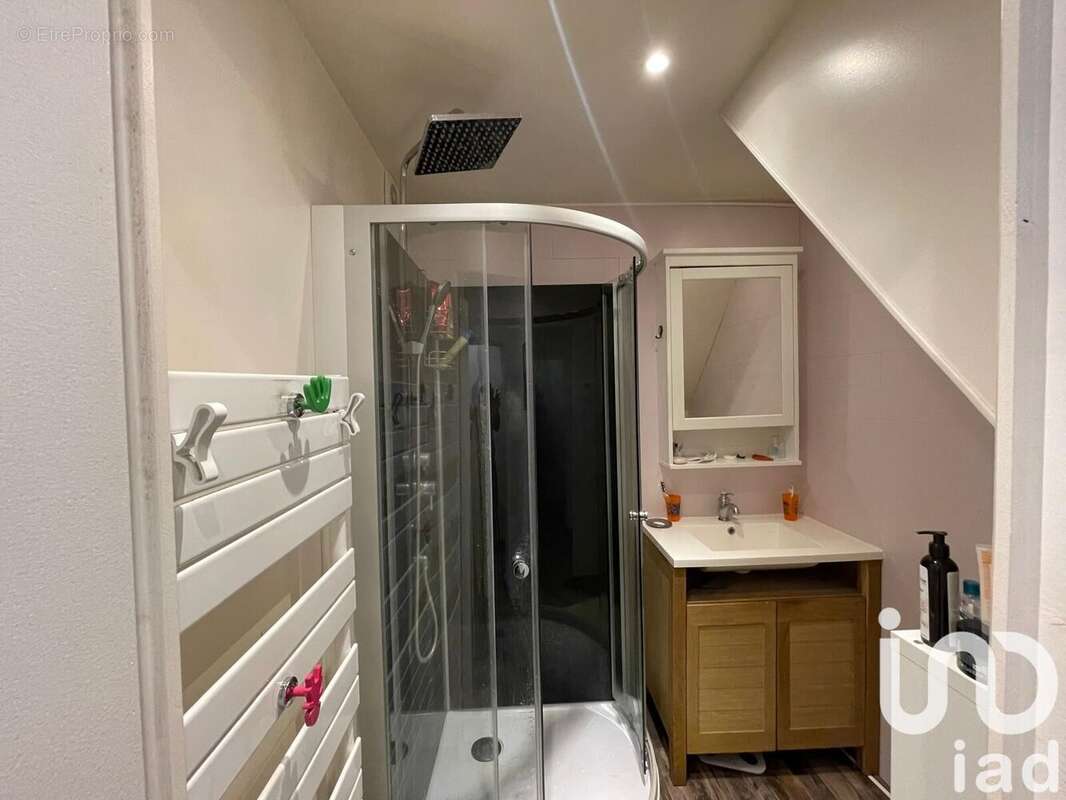 Photo 9 - Maison à LA CELLE-SUR-MORIN