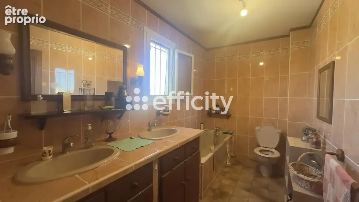Maison 95 m² à Bagnols-Sur-Ceze  - photo 10