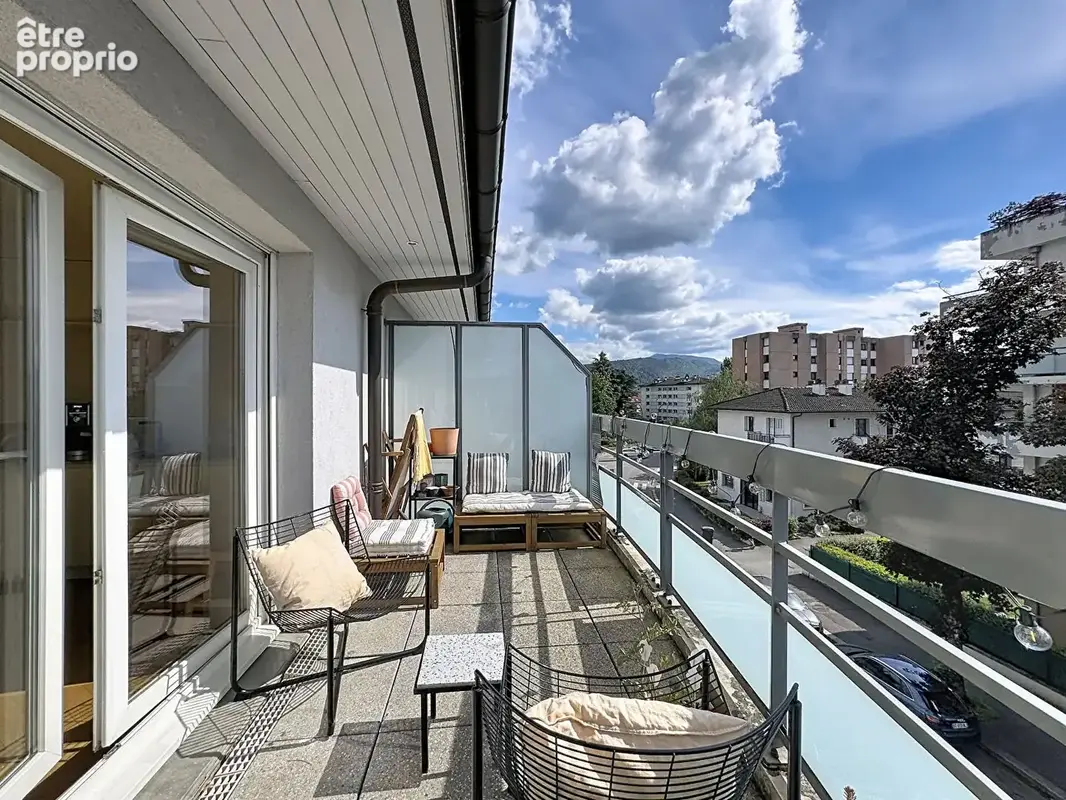 Dernier étage, terrasse ouest , 106m² au sol - photo 3