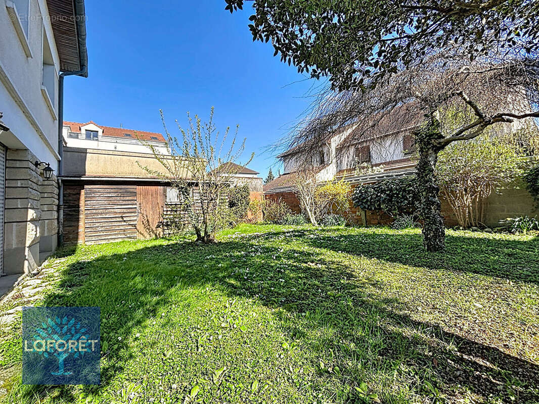 Maison à ORMESSON-SUR-MARNE