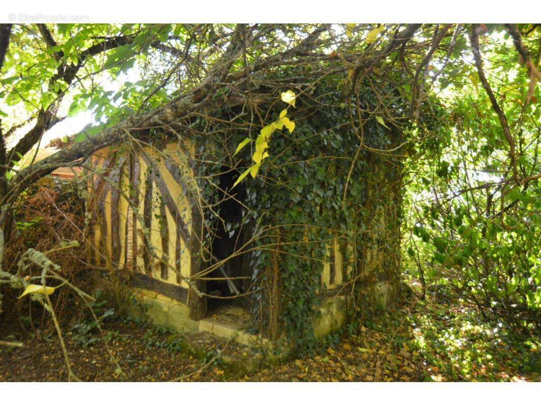 Maison à MONTPON-MENESTEROL