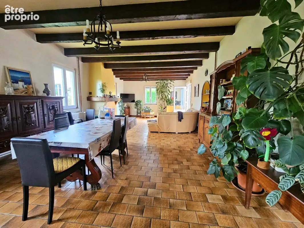 Grande maison 230m2 F8 Champagney - photo 2
