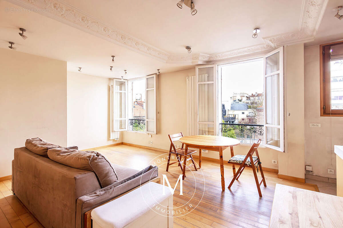 Appartement à MONTROUGE