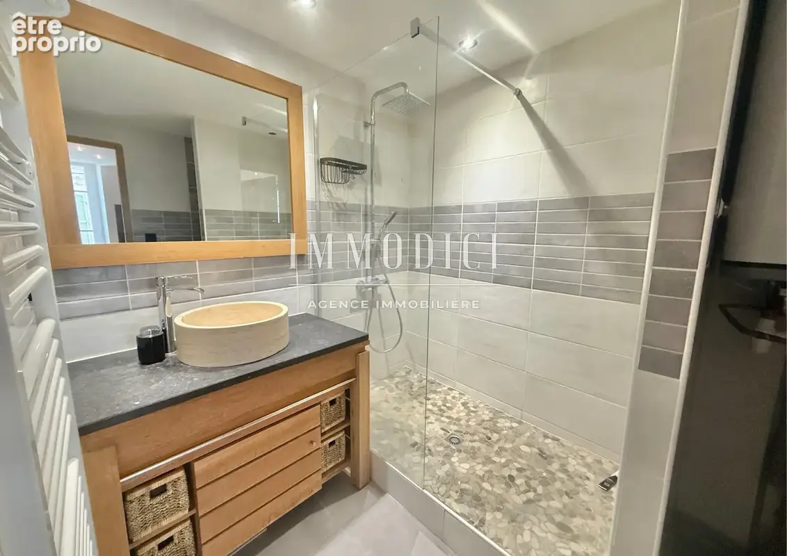 Bel appartement T3 traversant de 75,46 m2 avec terrasse et stationnement   Thoissey - photo 10