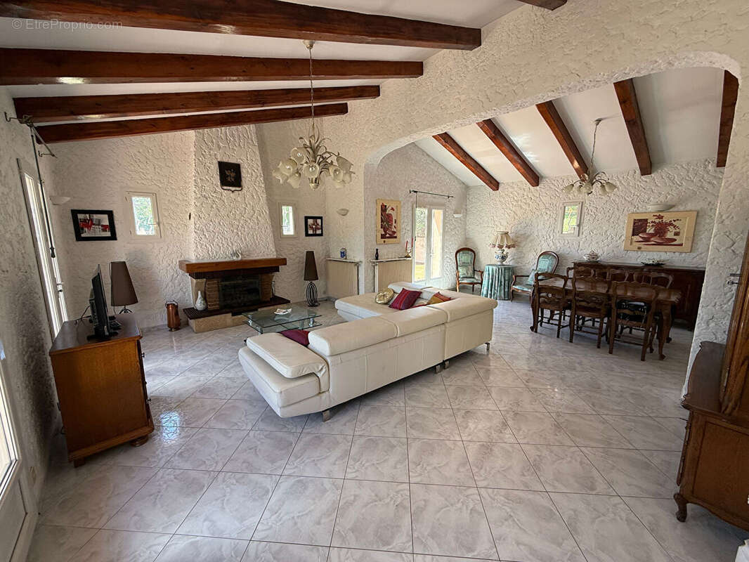 Maison à PLAN-DE-CUQUES