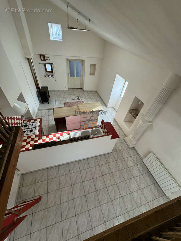 Maison à SAINT-ROME-DE-CERNON