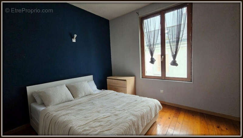 Maison à LUCHE-PRINGE