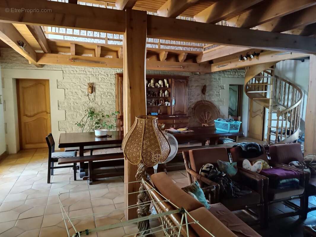 Maison de campagne proche de la vallée de la Lizonne - photo 5