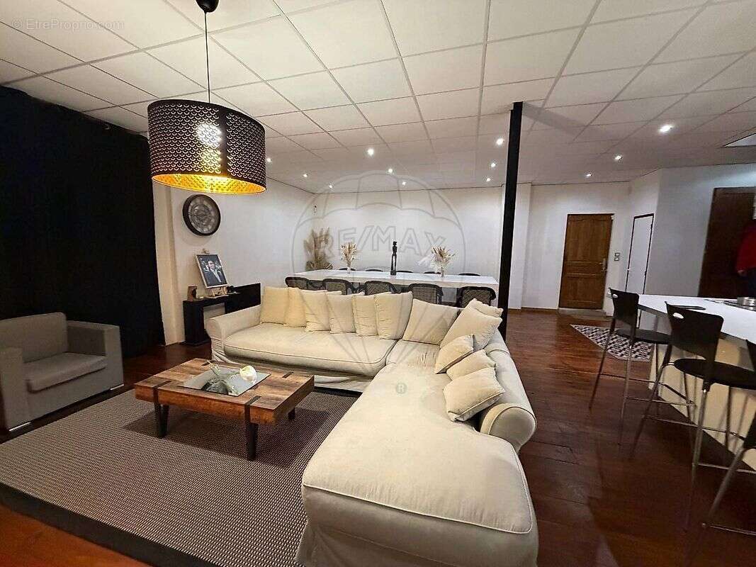 Maison à BAZOCHES-LES-BRAY