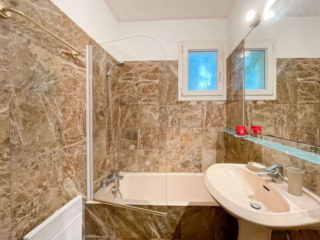 Maison À Vendre 175 m² environ - photo 18