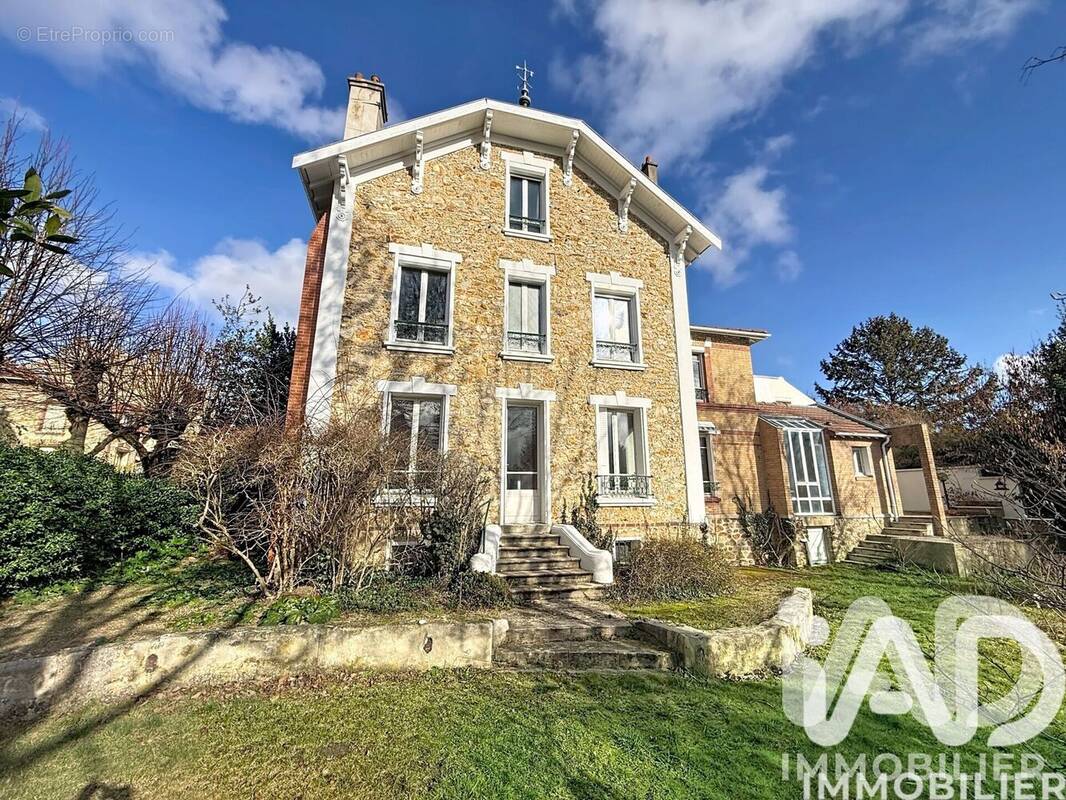 Photo 1 - Maison à SAINT-LEU-LA-FORET