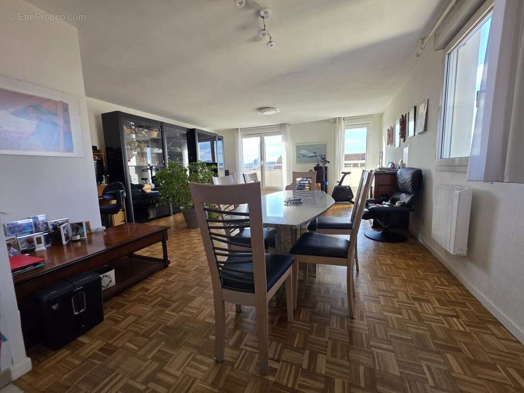 Appartement à VILLEURBANNE