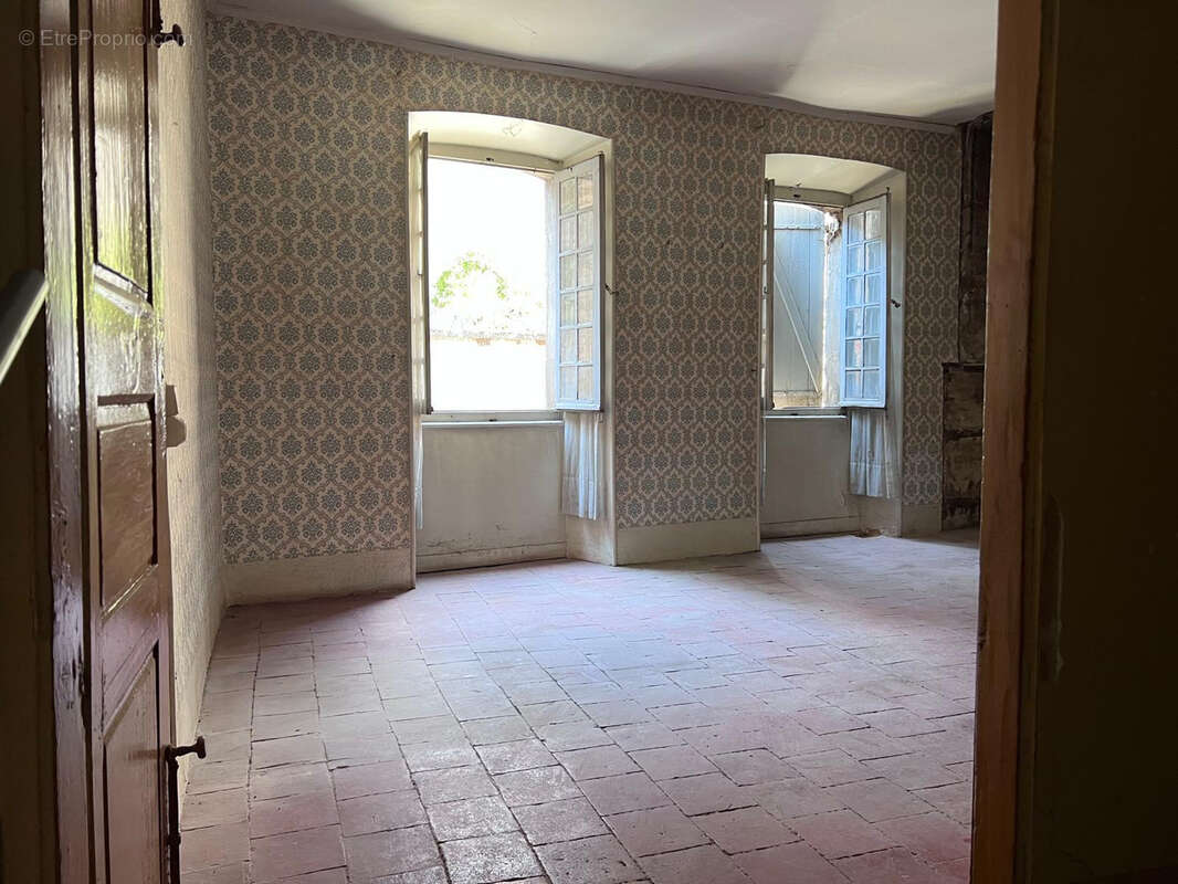 Maison à SAINT-AFFRIQUE