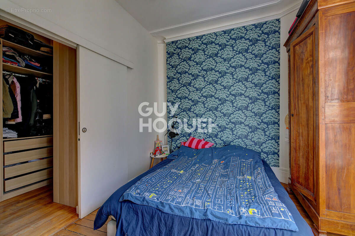 Appartement à PARIS-8E