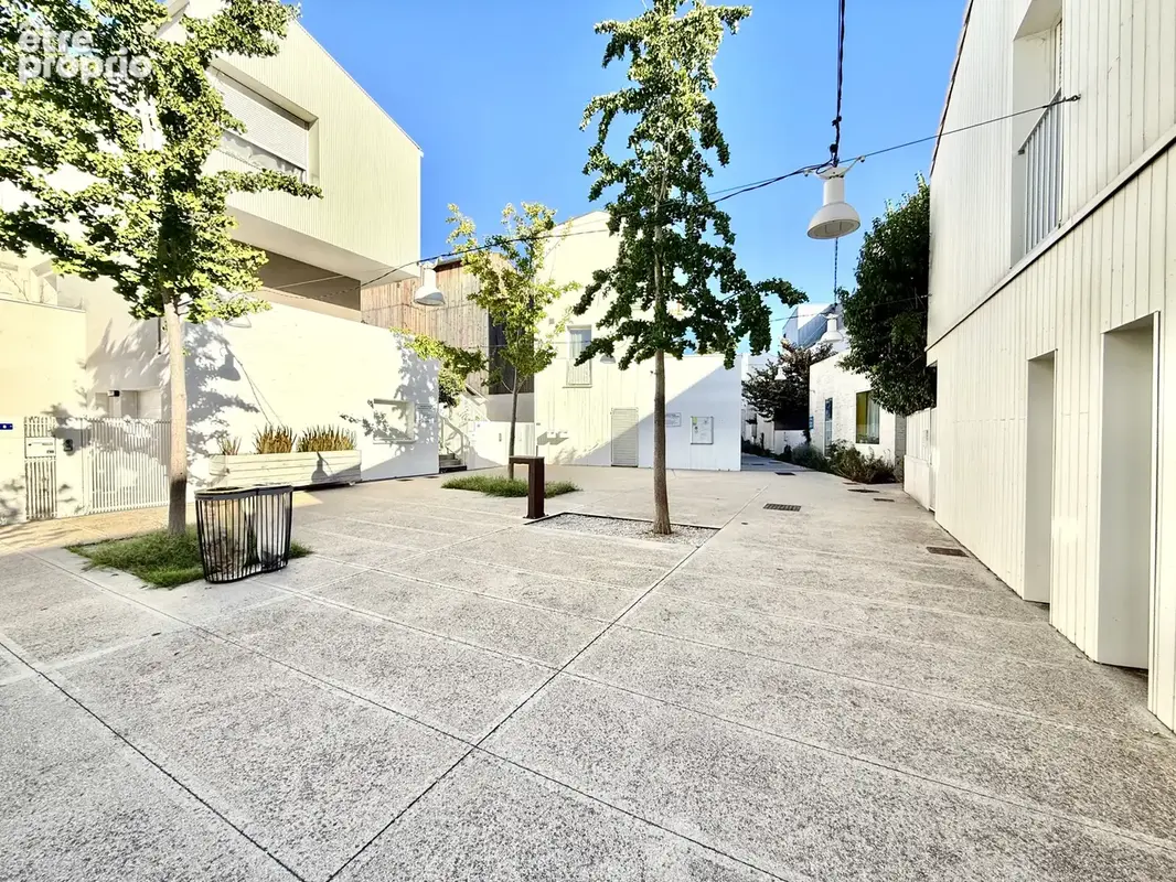 Appartement Duplex Esprit Maison de Ville 85 m2  Montpellier Centre - photo 13