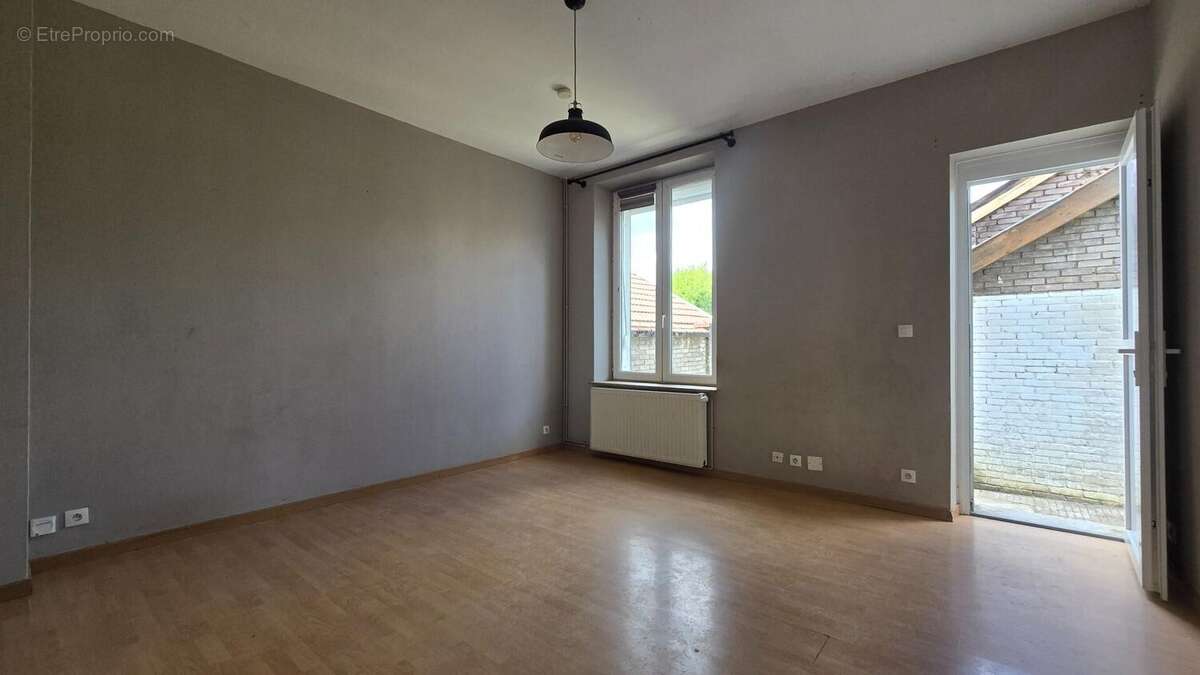 Photo 3 - Maison à JOUDREVILLE