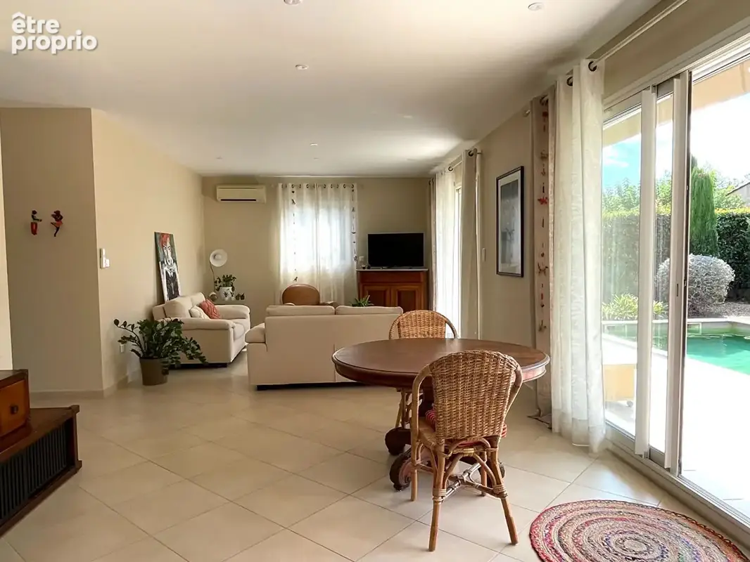 Draguignan, charmante maison de 106m2 avec piscine et jardin - photo 8