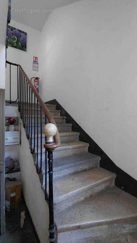 Appartement à BOURG-SAINT-ANDEOL
