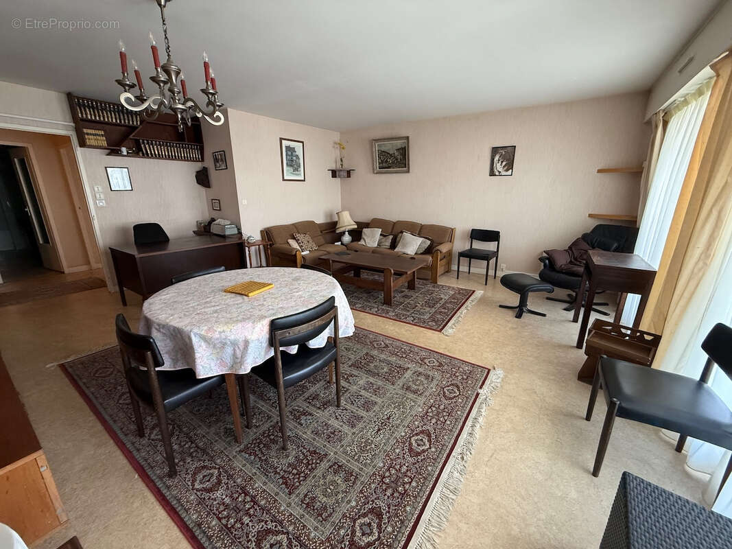 Appartement à LE POULIGUEN