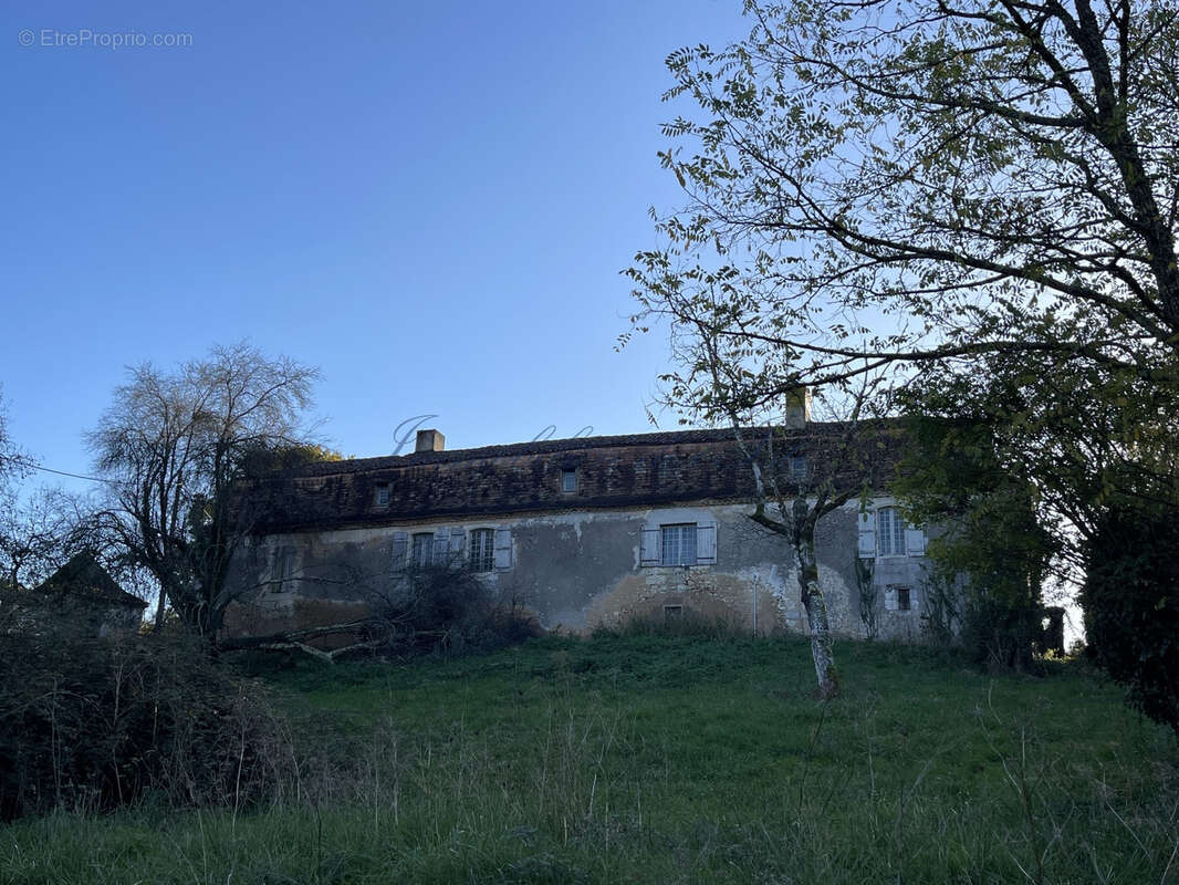 Maison à SAINT-AQUILIN