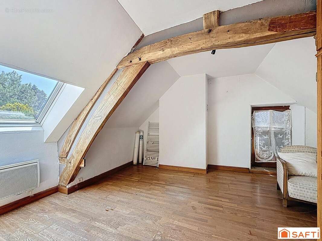 Photo 8 - Maison à SAVIGNY-SUR-CLAIRIS