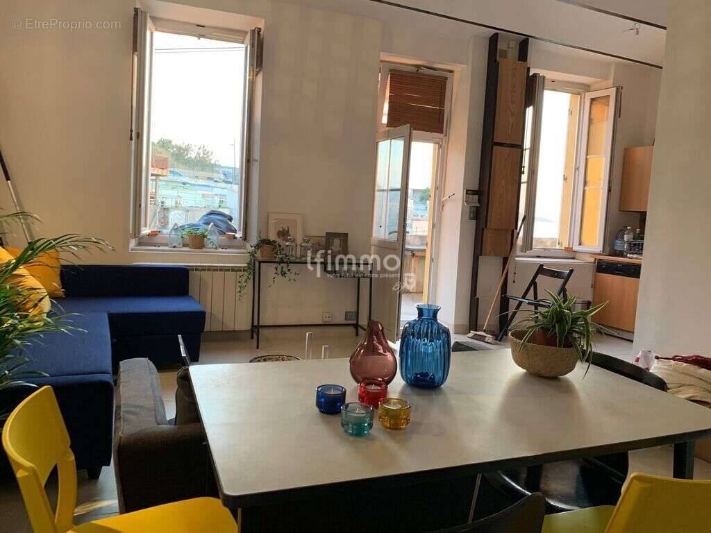 Maison à MARSEILLE-7E