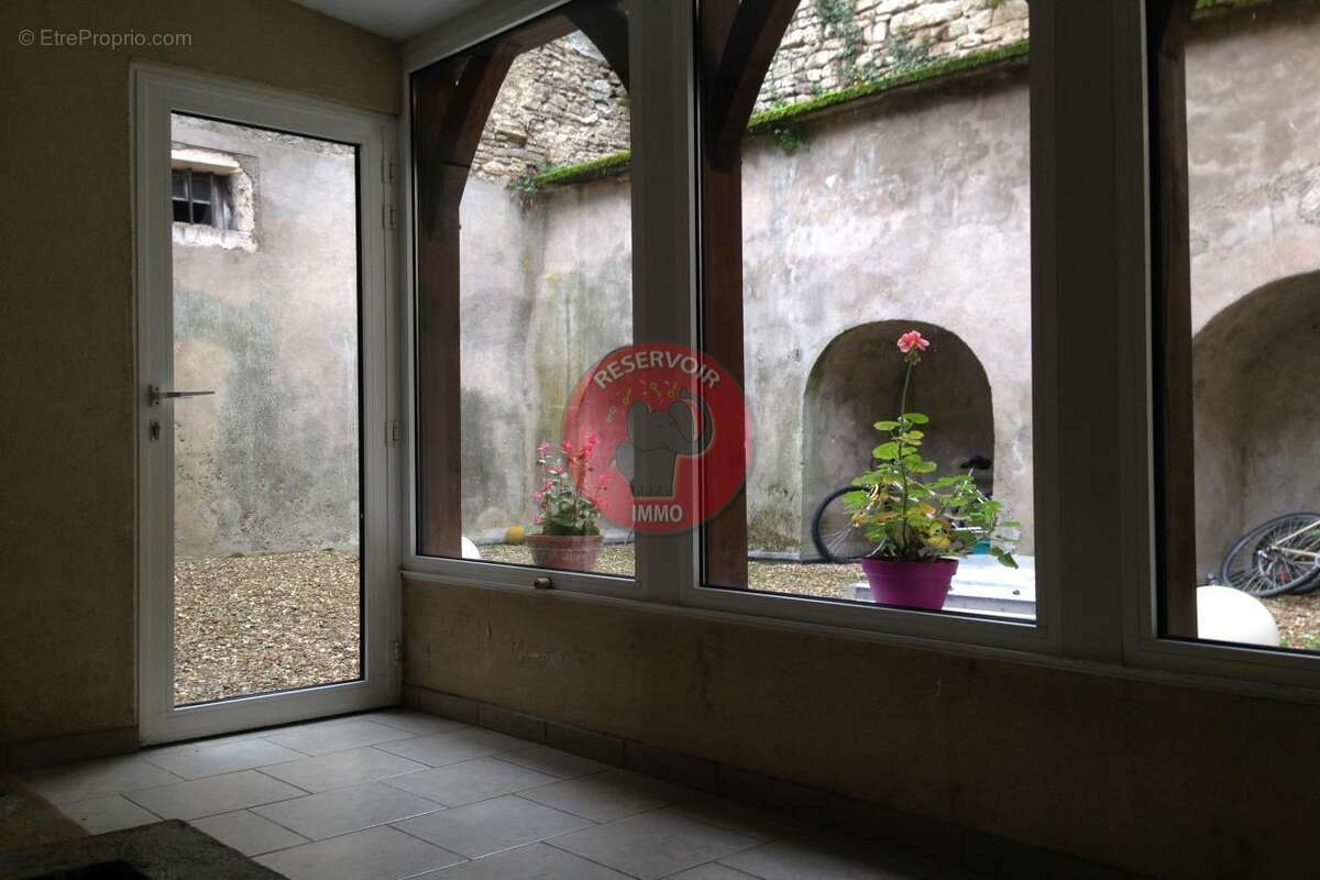 Appartement à MONTBARD