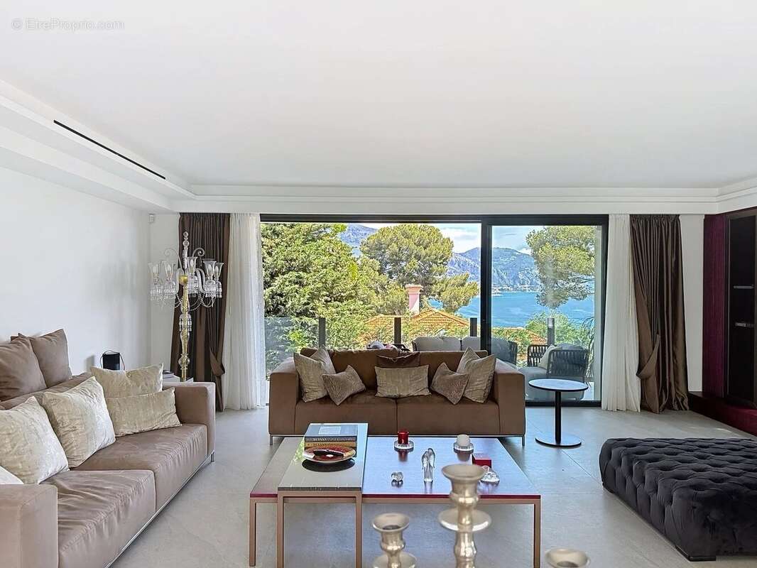 Maison à ROQUEBRUNE-CAP-MARTIN