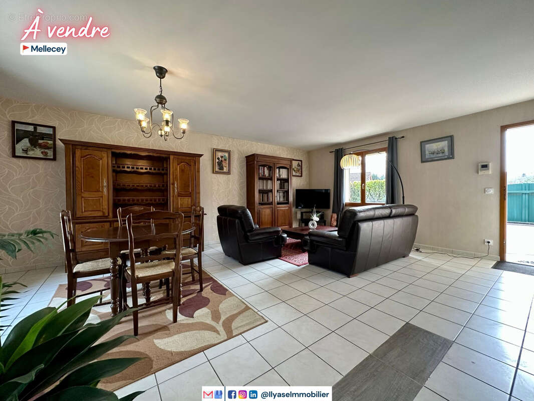 Maison 4 pièces  2 CH + 1 BR  96 M2  760 M2  1 GARAGE - photo 13