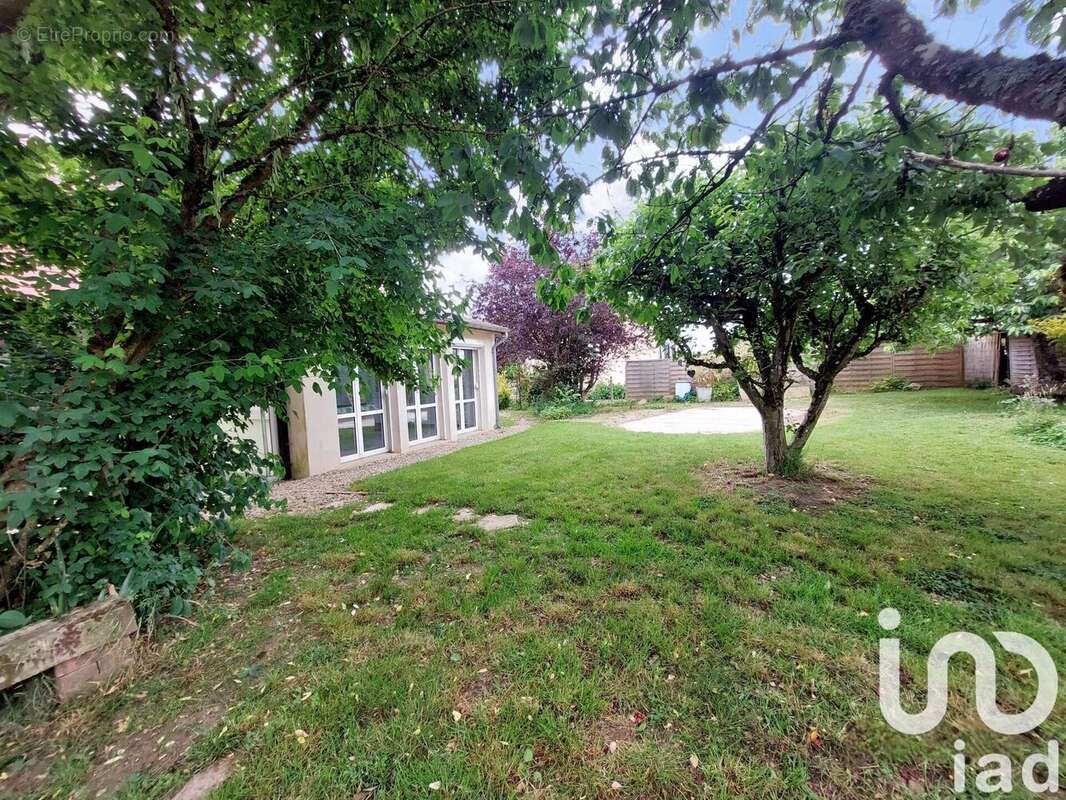 Photo 2 - Maison à ARCES-DILO