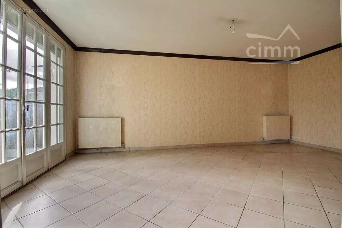 Maison à JOUE-LES-TOURS