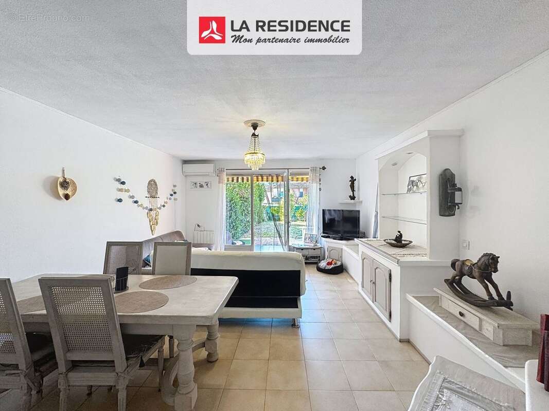 Maison à VILLENEUVE-LOUBET