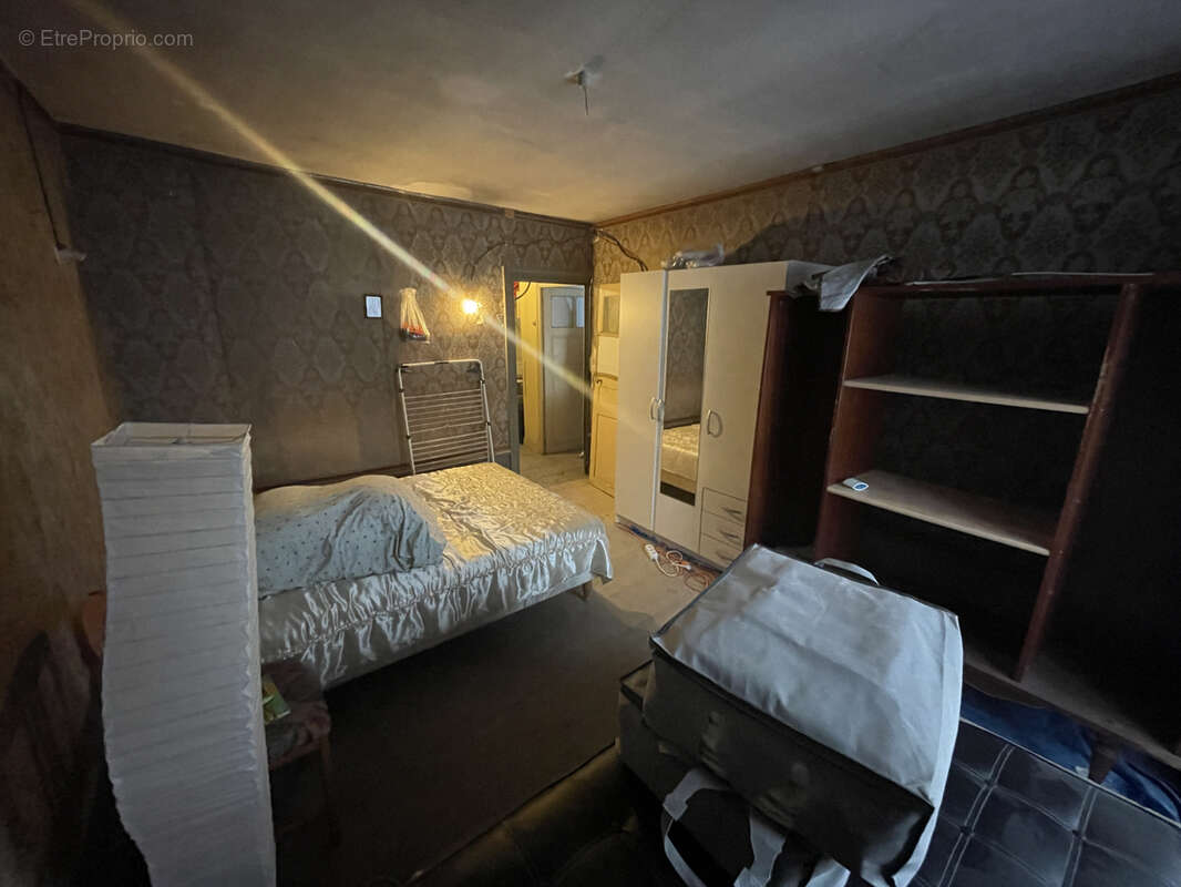 Maison à ROCHEFORT-MONTAGNE