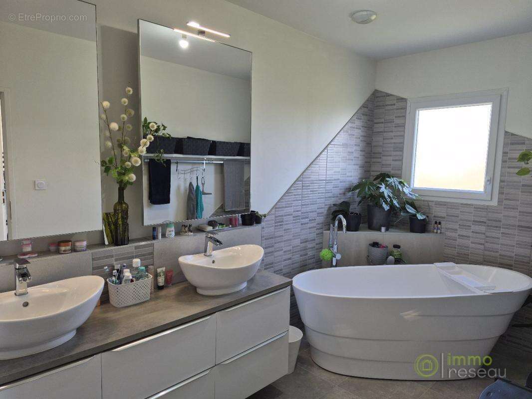Maison rénovée - photo 6