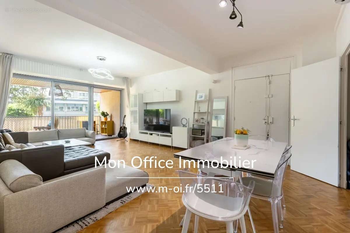 Appartement à MARSEILLE-8E