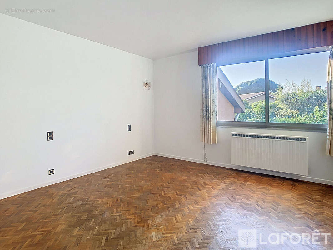 Maison à RAMONVILLE-SAINT-AGNE