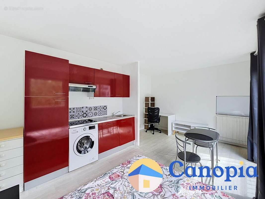 Appartement à MONTROUGE