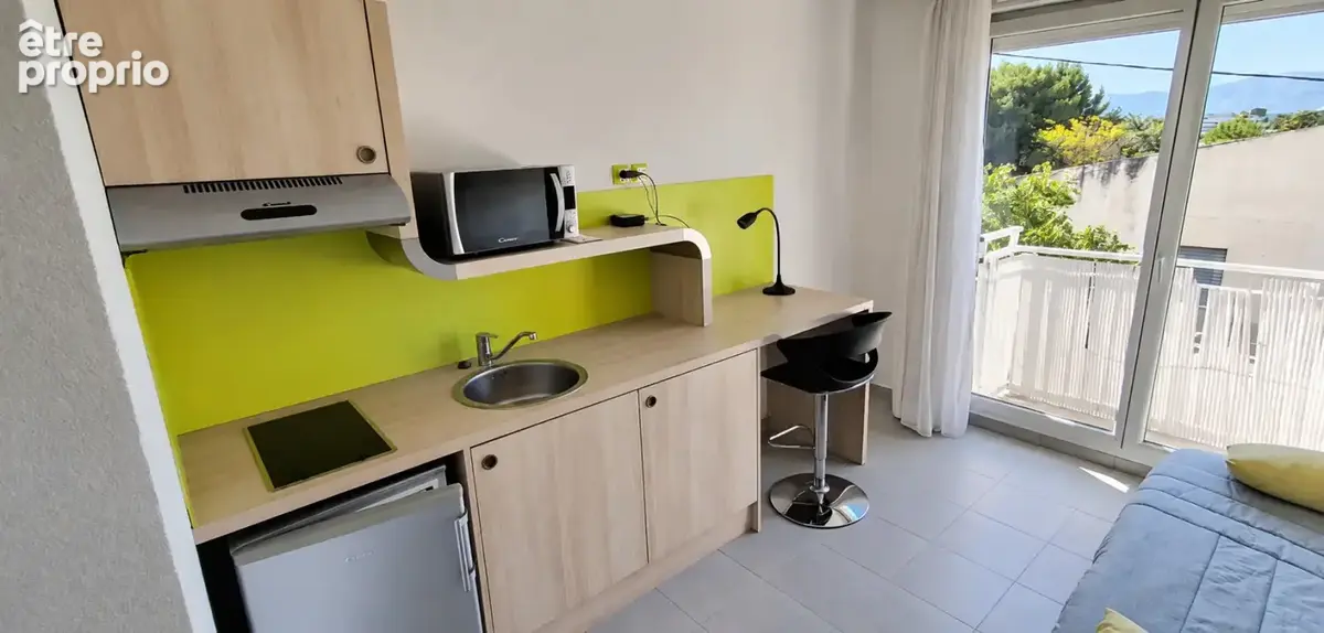 Investissement locatif - studio meublé + parking - photo 5