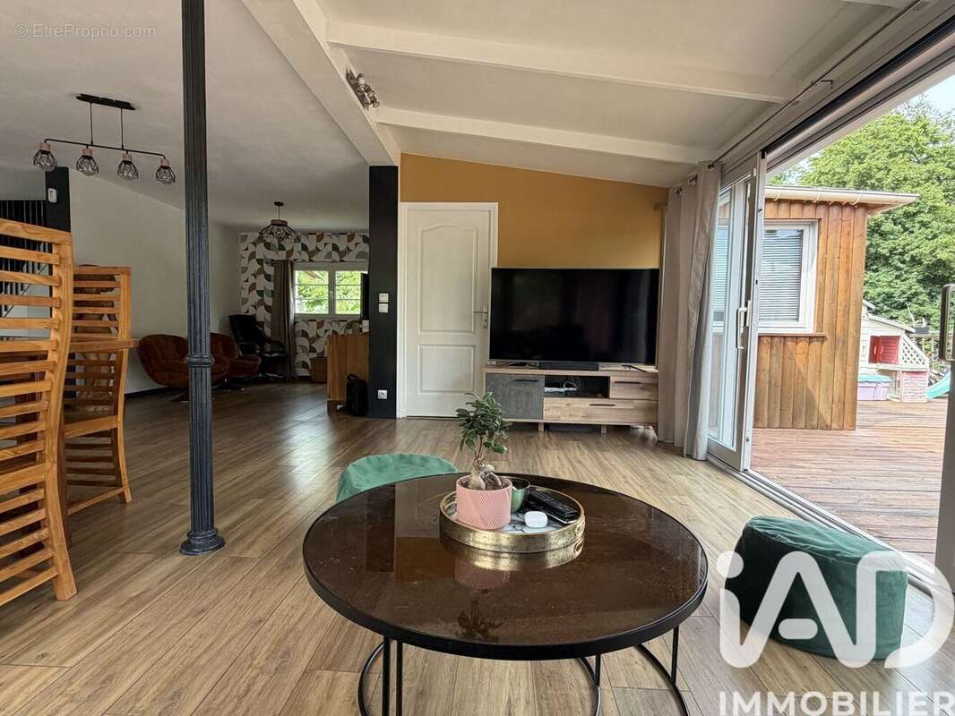 Maison 120 m² à Sainte-Genevieve  - photo 7