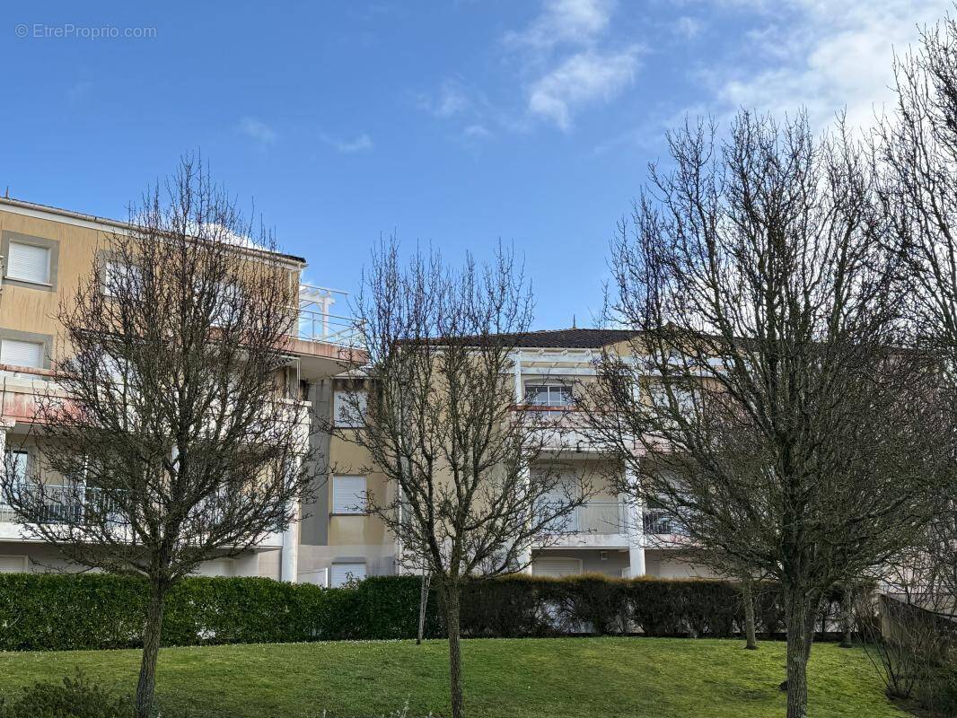 Appartement à VAUX-SUR-MER