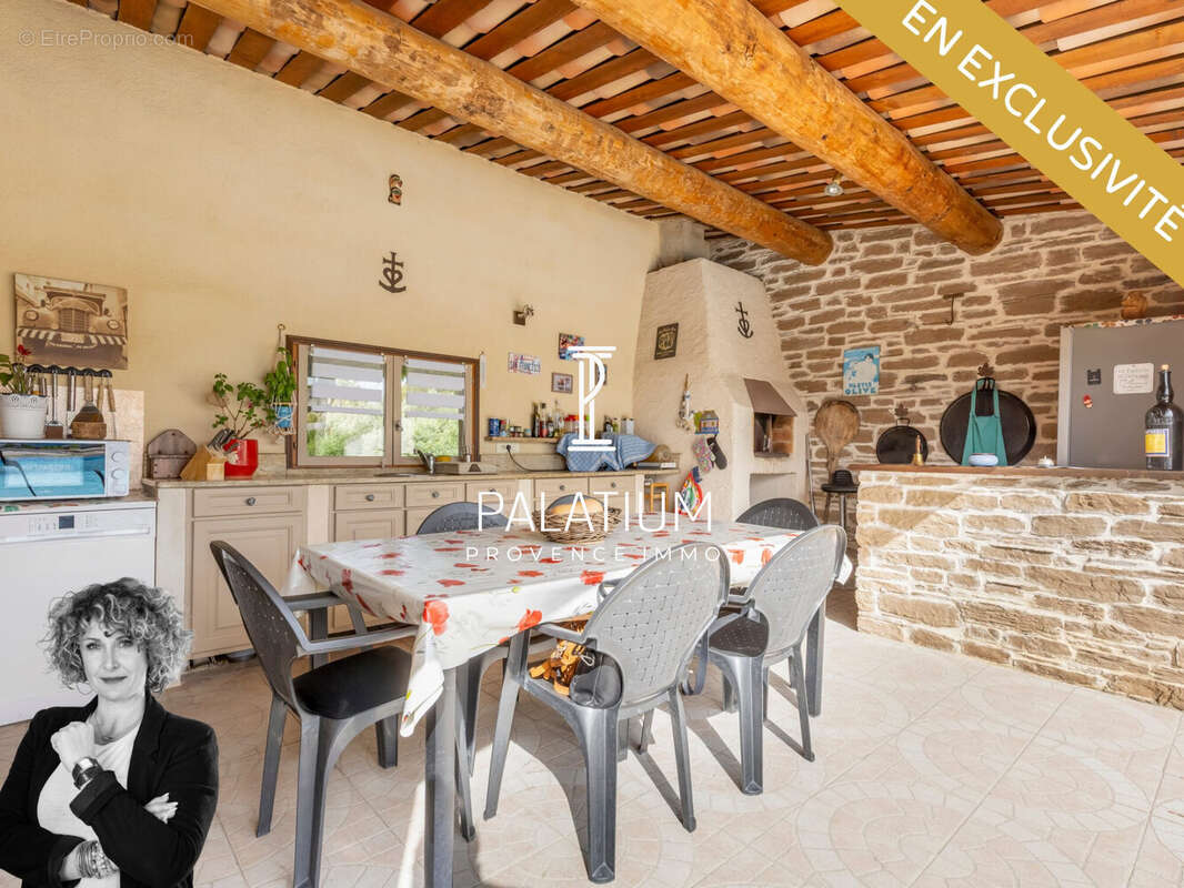 Maison à LA FARE-LES-OLIVIERS