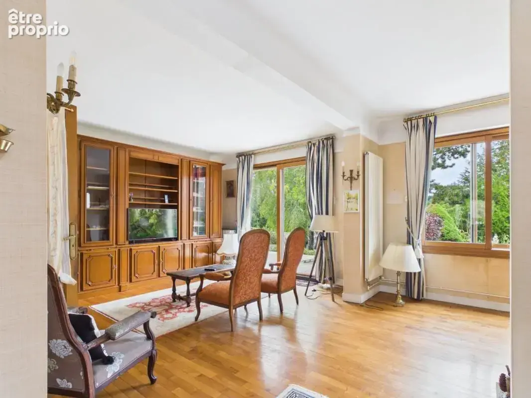 Maison 8 pièces 130 m² à vendre à Ailly-Sur-Noye (80250) - photo 9