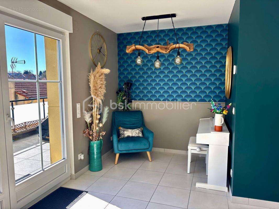 Appartement à COURCELLES-CHAUSSY