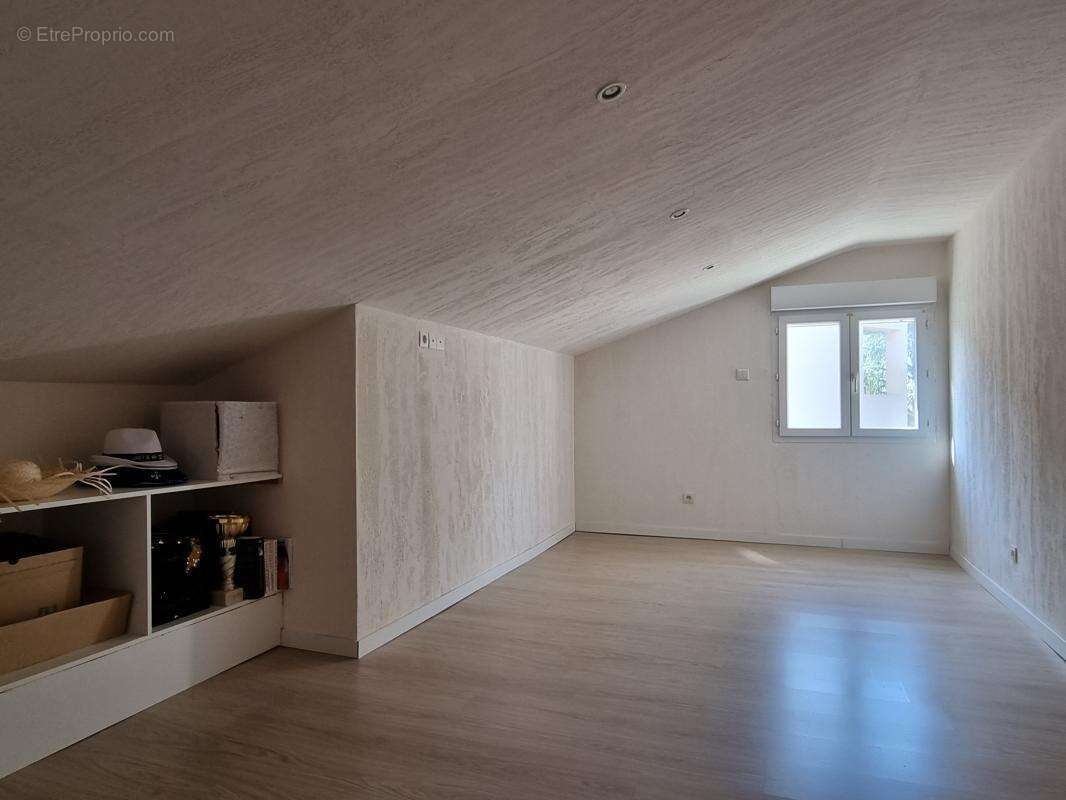 Maison à MONTEILS