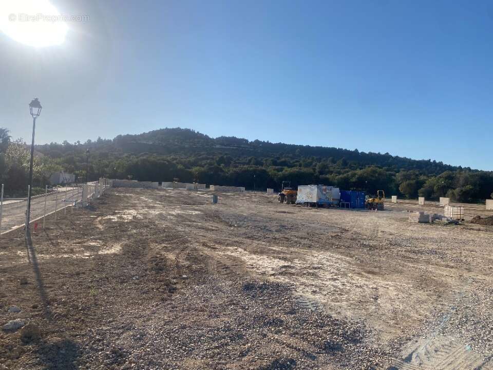 Terrain 548 m² à Bages  - photo 2
