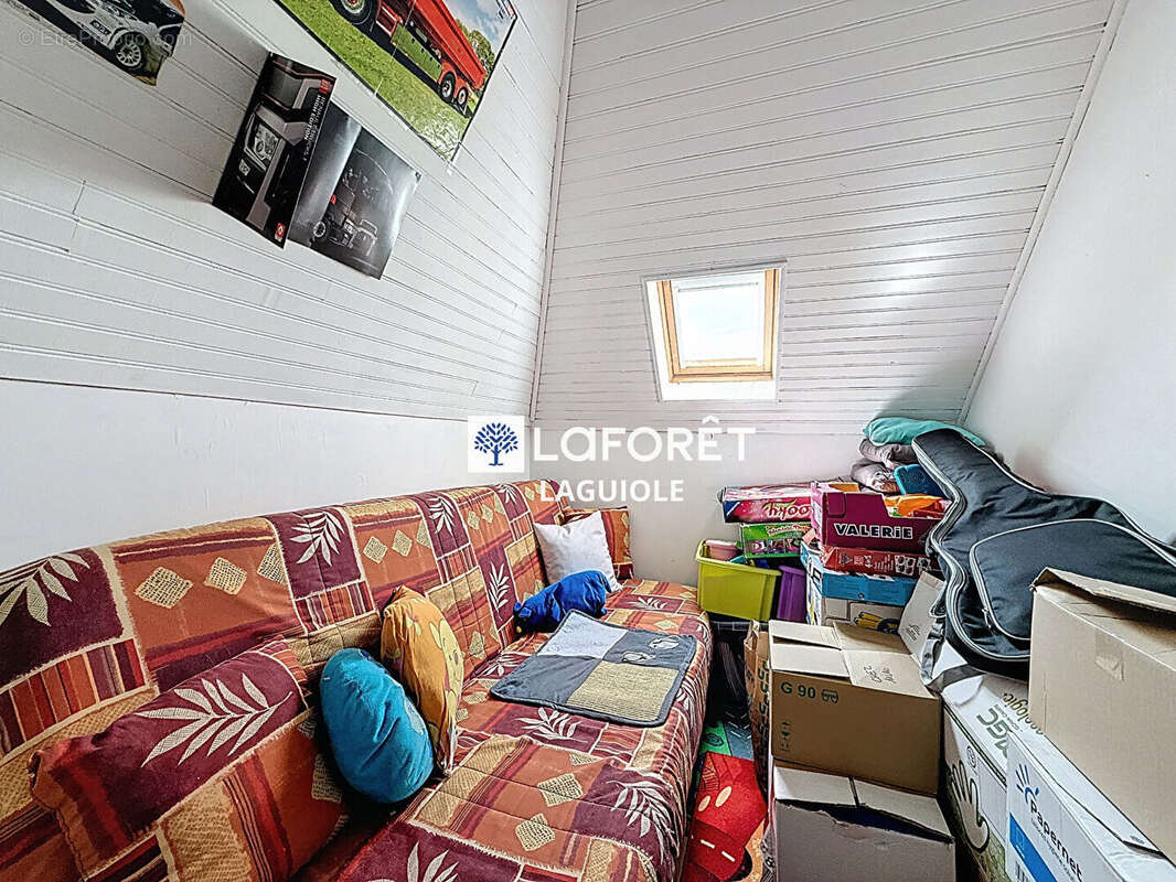 Maison à THERONDELS