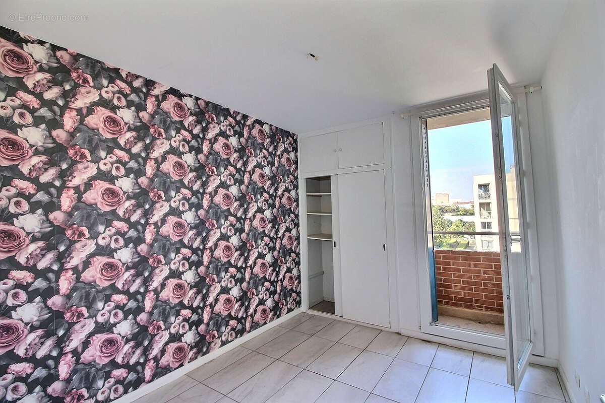 Appartement à MARSEILLE-15E