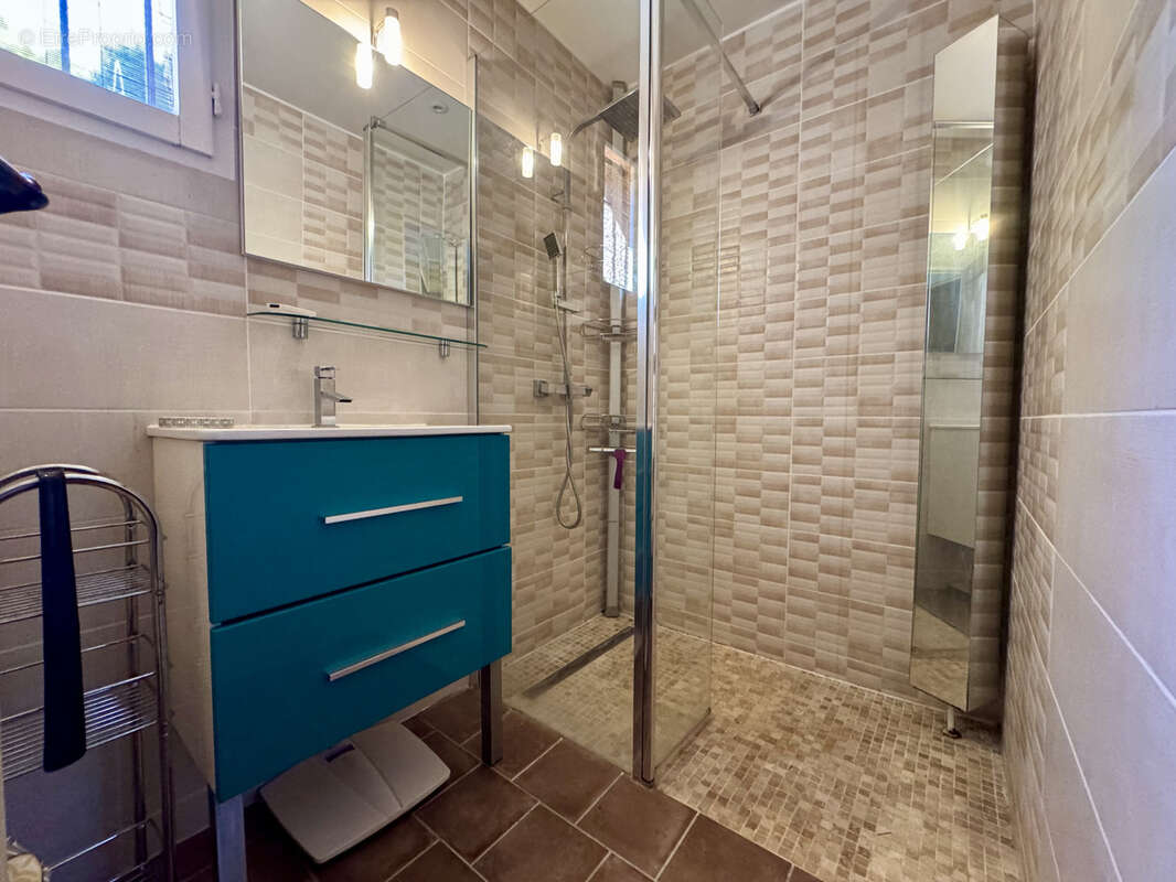 Appartement à LA LONDE-LES-MAURES