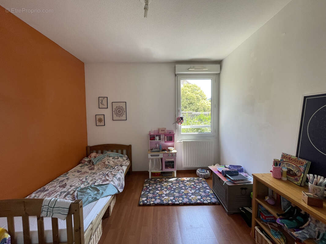 Chambéry ( Quartier des pompiers )   appartement T2 de 55 m2 avec grande terrasse de 41 m2 et cave - photo 6